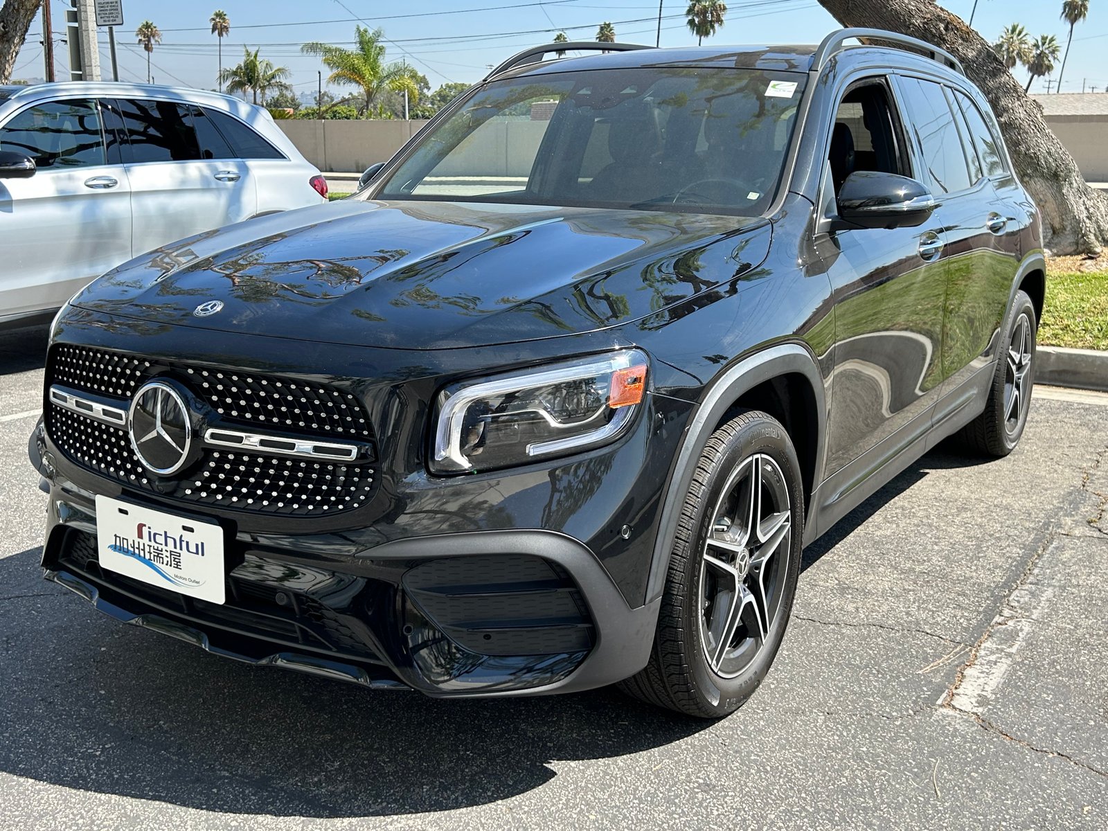 美國賓士 2020 #034635 GLB250 AWD 2020 23P. 7 座. AMG. 智慧LED