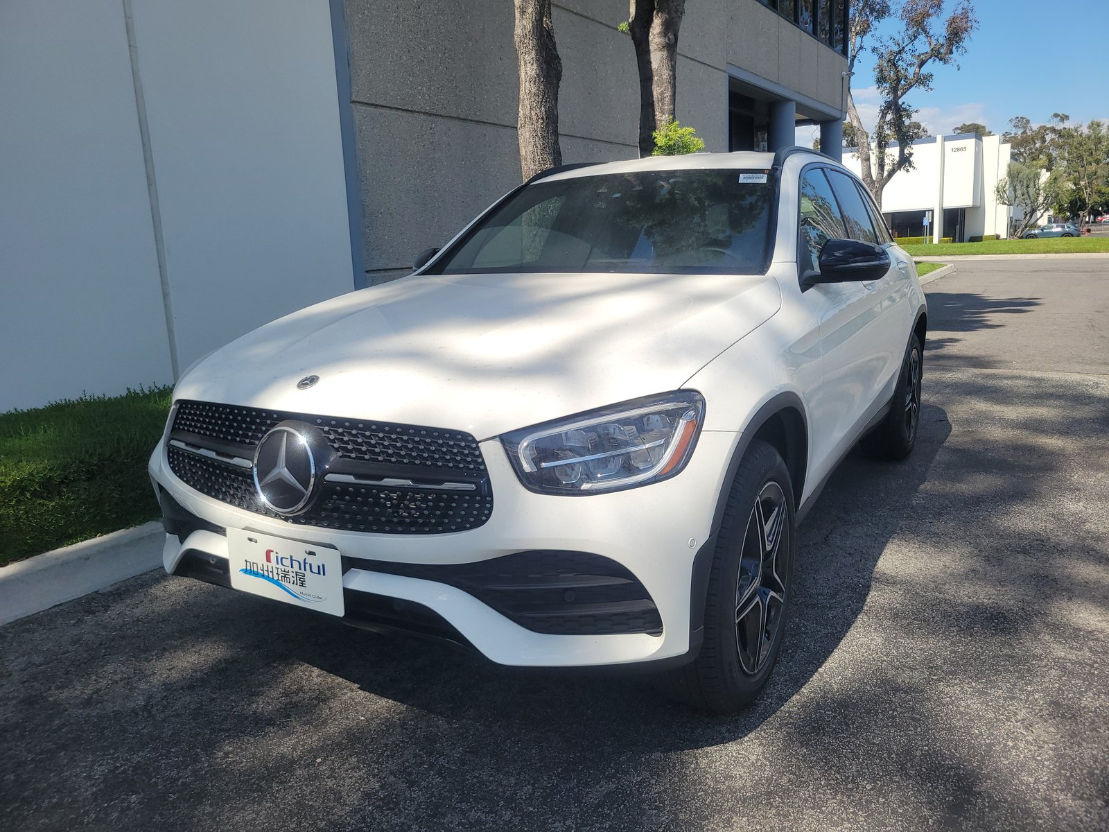 美國賓士原廠認證車CPO #294204 2021 GLC300 AWD 原廠23P跟車全套車系.AMG.柏林之音.夜色套件… 哩程10K