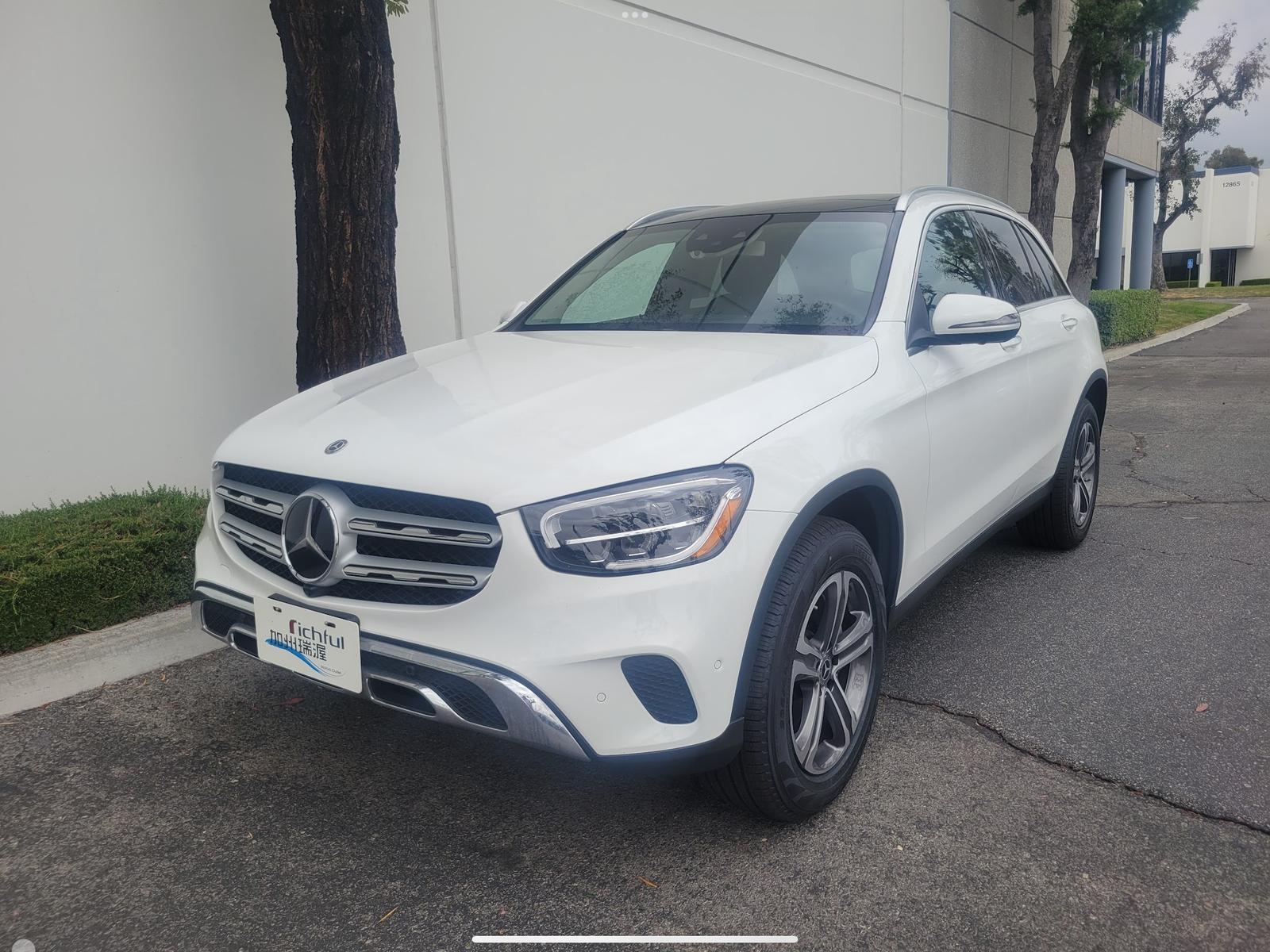 美國賓士原廠認證車 CPO #855093 2020 GLC300 AWD 原廠23P全套跟車系統.全景天窗. 360度.柏林之音…經濟實用款