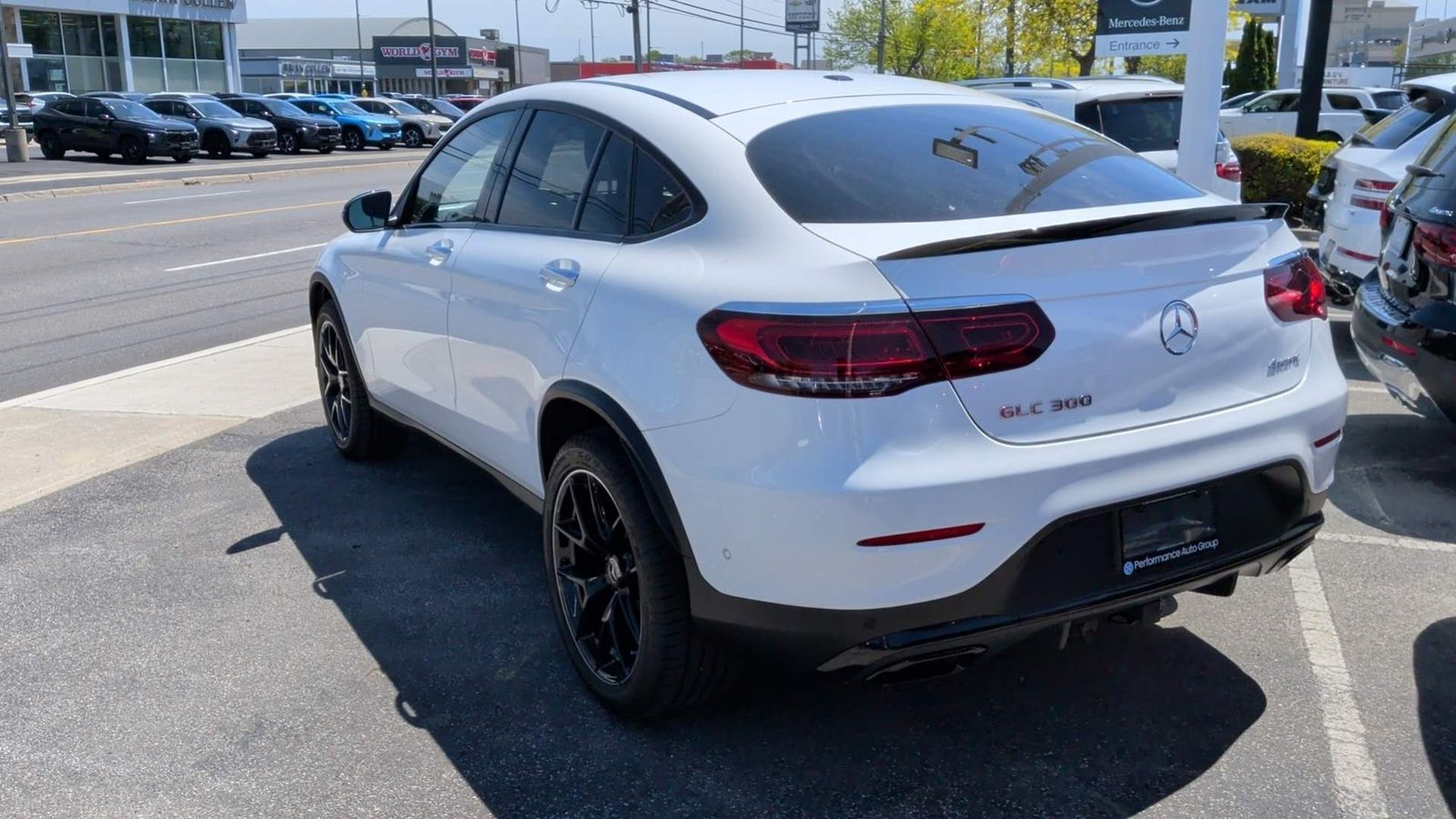正23 GLC300 COUPE  賓士原廠認證 CPO 23P跟車.360環景.AMG夜色套件.20吋AMG鋁圈